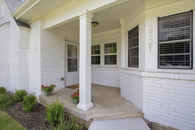 2721 Benbrook Boulevard, Fort Worth, TX 76109