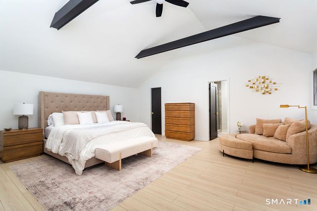 6 Daniels Drive, Danbury, CT 06811