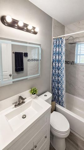 4017 SW 20th Street, West Park, FL 33023