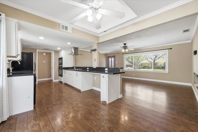 5413 Jerri Lane, Haltom City, TX 76117