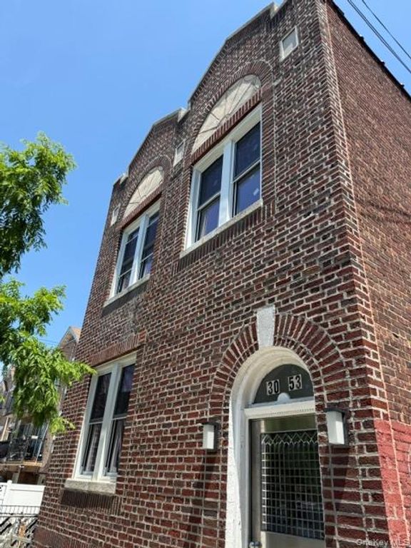 30-53 82nd Street, East Elmhurst, NY 11370 — exterior