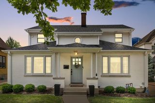 190 E Columbia Avenue, Elmhurst, IL 60126