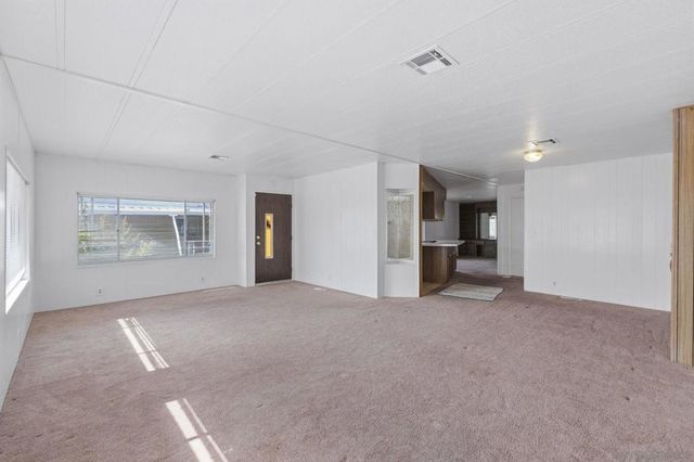 450 E Bradley 89, El Cajon, CA 92021