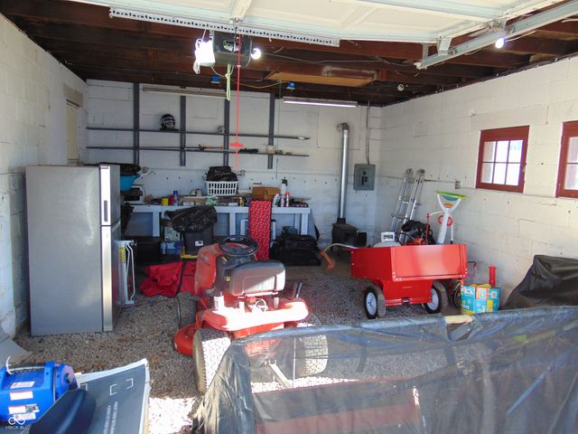 620 Brewer Street, Whiteland, IN 46184