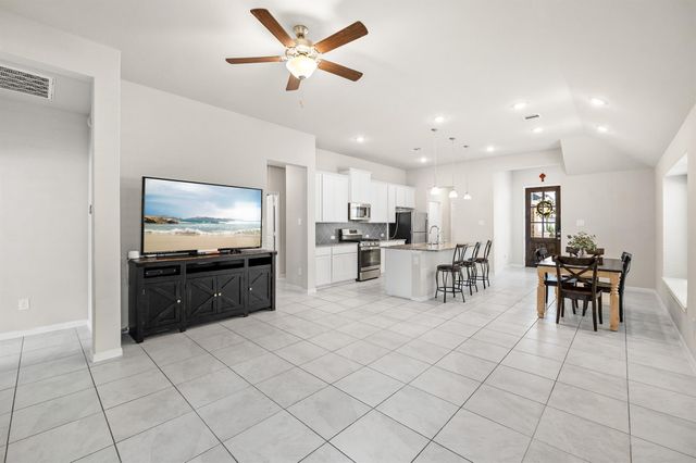 3722 Amoroso Drive, Rosharon, TX 77583