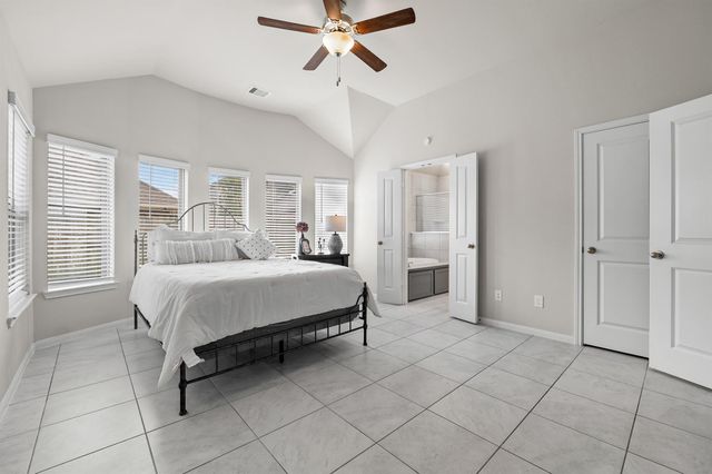 3722 Amoroso Drive, Rosharon, TX 77583