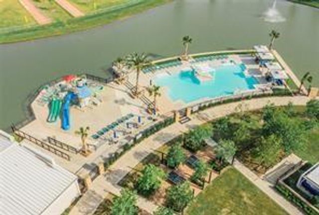 3722 Amoroso Drive, Rosharon, TX 77583