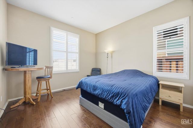 10017 Francois Lane, Bakersfield, CA 93306