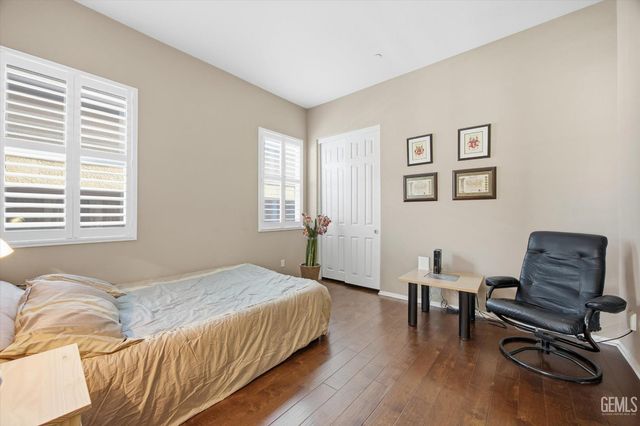 10017 Francois Lane, Bakersfield, CA 93306