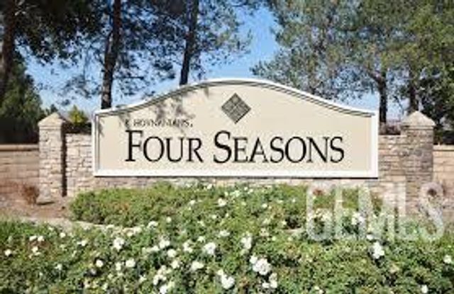 10017 Francois Lane, Bakersfield, CA 93306