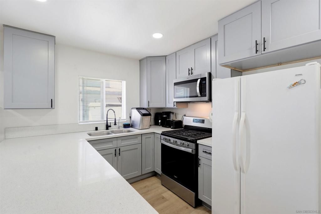 23 E 1st St, National City, CA 91950 — photo 4