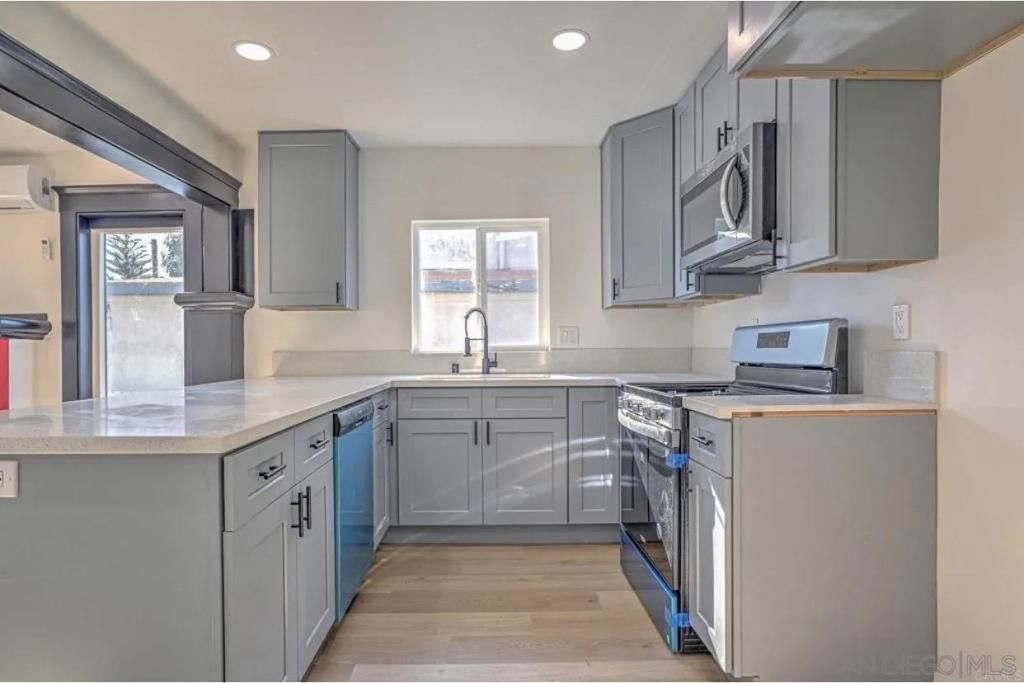 23 E 1st St, National City, CA 91950 — photo 5