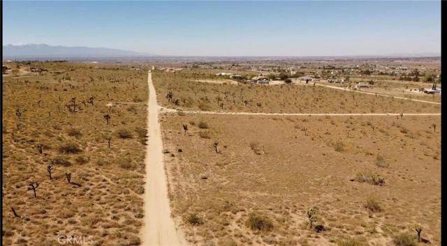 1 Japatul Rd, Apple Valley, CA 92308