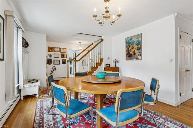 306 Indian Springs RD, Williamsburg, VA 23185