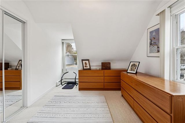 306 Indian Springs RD, Williamsburg, VA 23185