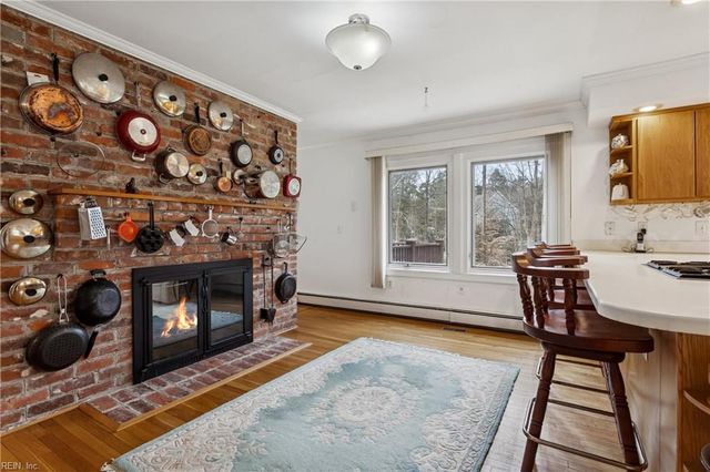 306 Indian Springs RD, Williamsburg, VA 23185