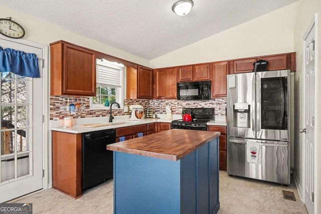 100 Hunter Place, Dallas, GA 30132