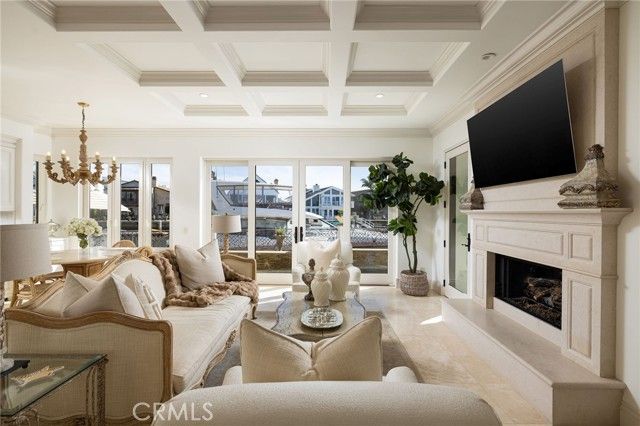 16111 Santa Barbara Lane, Huntington Beach, CA 92649