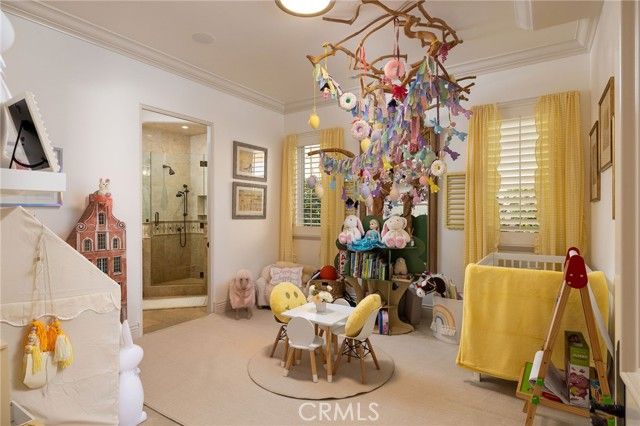 16111 Santa Barbara Lane, Huntington Beach, CA 92649