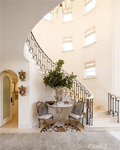 16111 Santa Barbara Lane, Huntington Beach, CA 92649