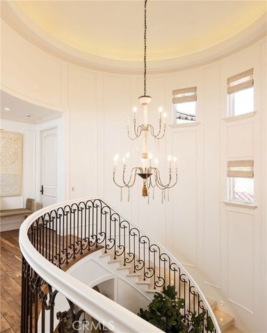 16111 Santa Barbara Lane, Huntington Beach, CA 92649