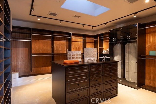 16111 Santa Barbara Lane, Huntington Beach, CA 92649