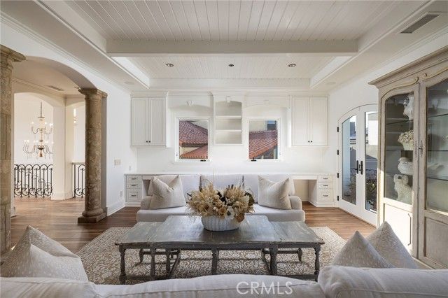 16111 Santa Barbara Lane, Huntington Beach, CA 92649