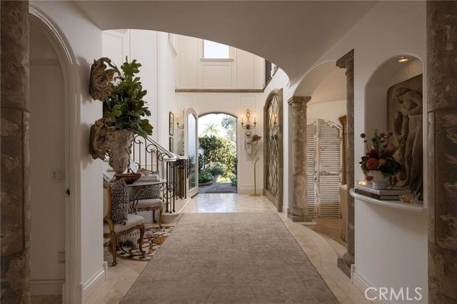 16111 Santa Barbara Lane, Huntington Beach, CA 92649