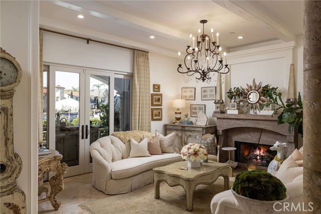 16111 Santa Barbara Lane, Huntington Beach, CA 92649