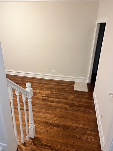 621 Washington Boulevard G, Oak Park, IL 60302