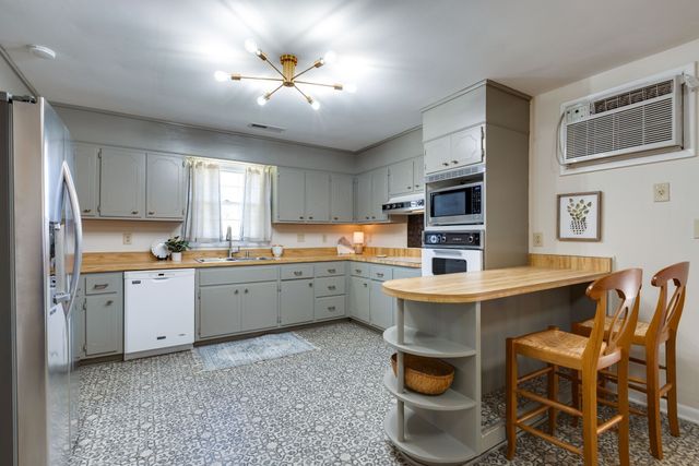 1335 Adams St, Franklin, TN 37064
