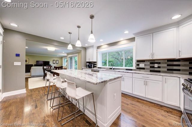 3540 Tothill Drive, Troy, MI 48084