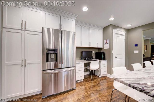 3540 Tothill Drive, Troy, MI 48084