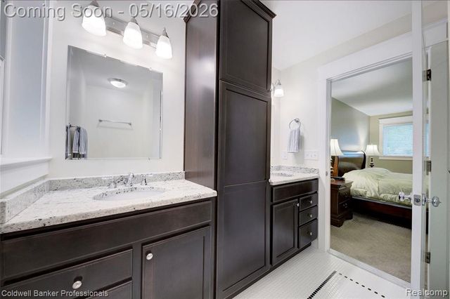 3540 Tothill Drive, Troy, MI 48084