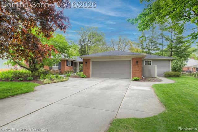 3540 Tothill Drive, Troy, MI 48084