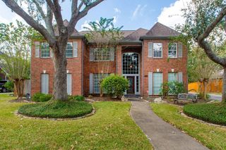 506 Lakeside Lane, Friendswood, TX 77546