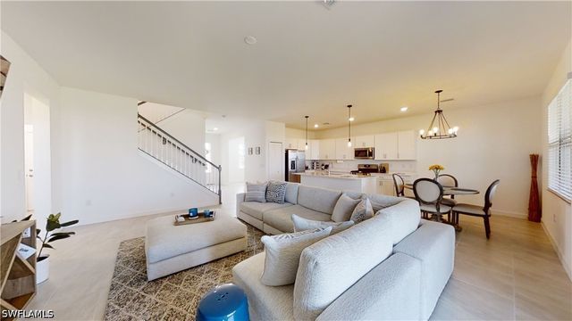 18302 Ridgeline DR, Estero, FL 33928