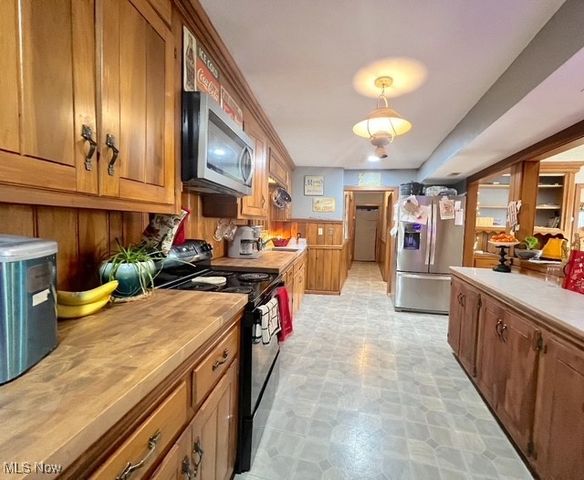 3369 Tabor Ridge Road NE, Mineral City, OH 44656