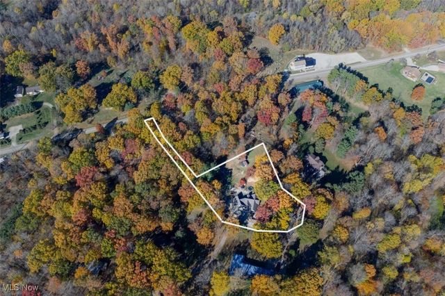 3369 Tabor Ridge Road NE, Mineral City, OH 44656