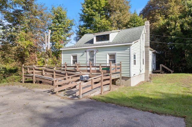 374 Kearsarge Way, Portsmouth, NH 03801