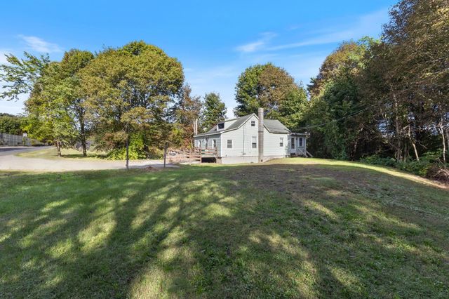 374 Kearsarge Way, Portsmouth, NH 03801