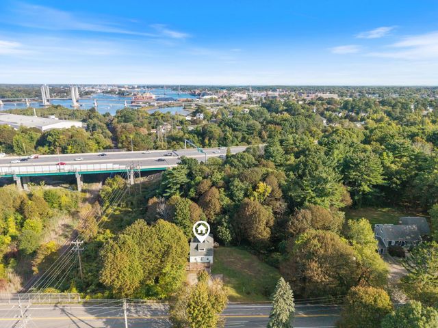 374 Kearsarge Way, Portsmouth, NH 03801