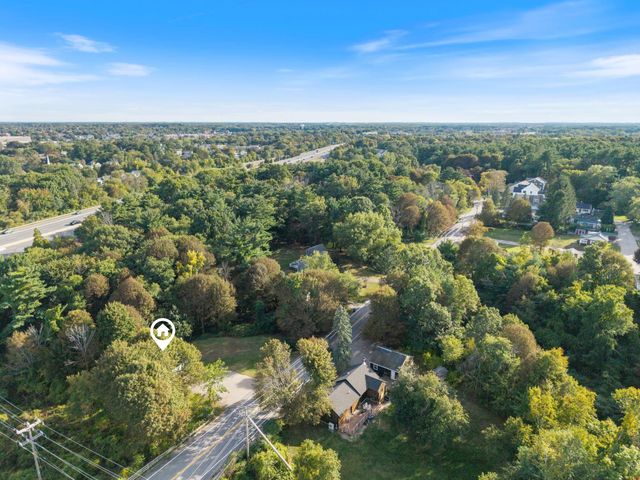 374 Kearsarge Way, Portsmouth, NH 03801