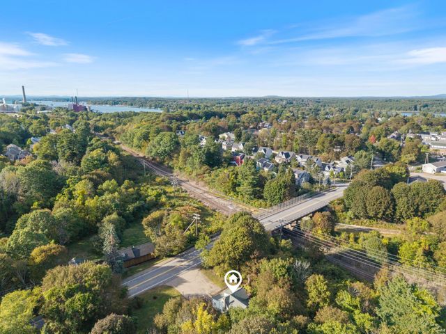 374 Kearsarge Way, Portsmouth, NH 03801