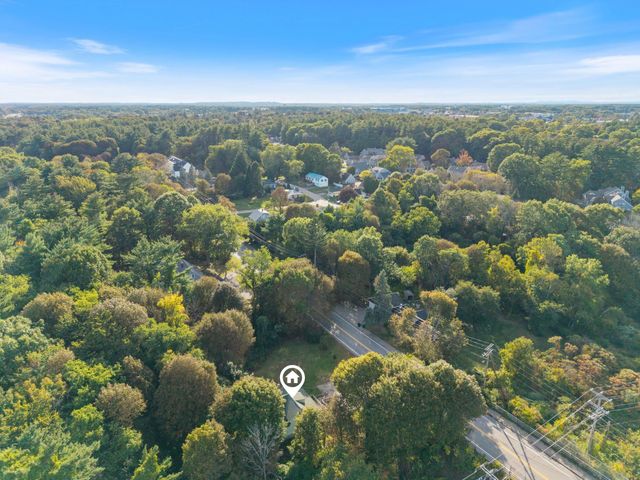 374 Kearsarge Way, Portsmouth, NH 03801