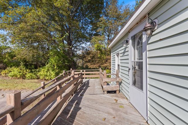 374 Kearsarge Way, Portsmouth, NH 03801