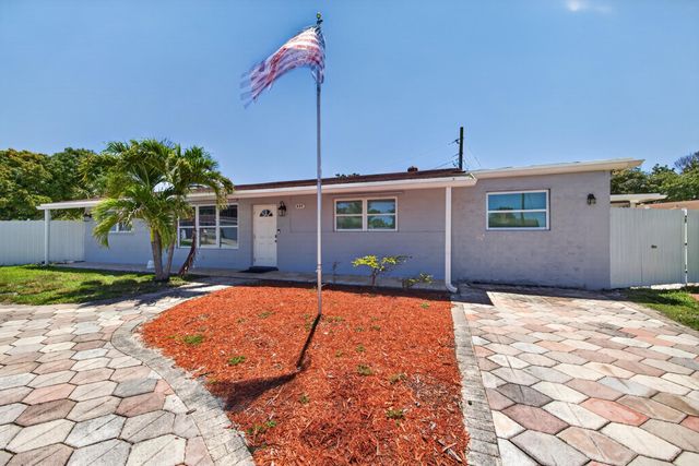 650 NW 38th Place, Deerfield Beach, FL 33064