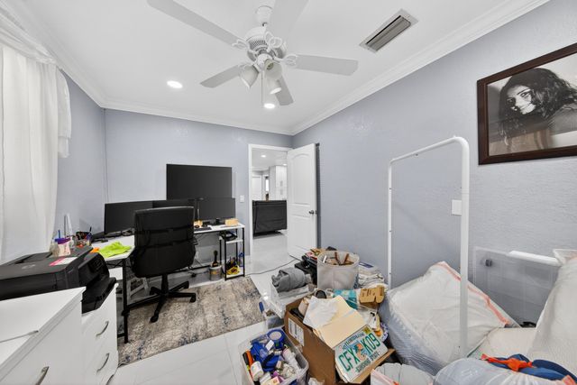 650 NW 38th Place, Deerfield Beach, FL 33064