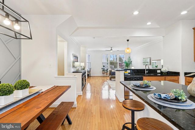 4505 POTOMAC HIGHLANDS CIR, Triangle, VA 22172