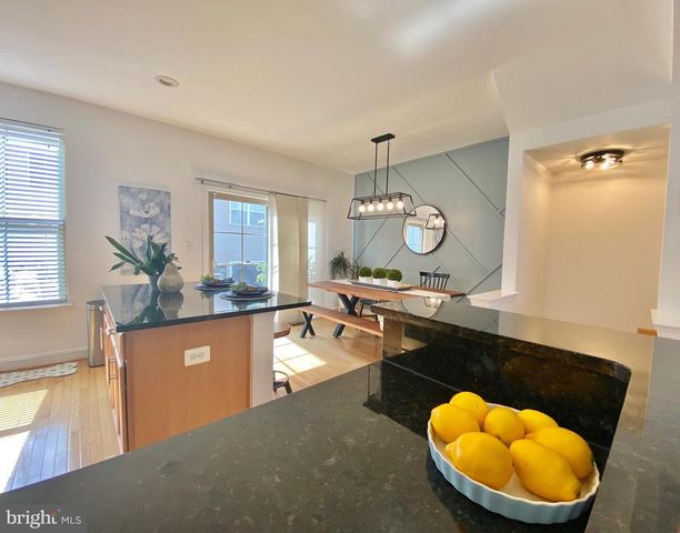 4505 POTOMAC HIGHLANDS CIR, Triangle, VA 22172